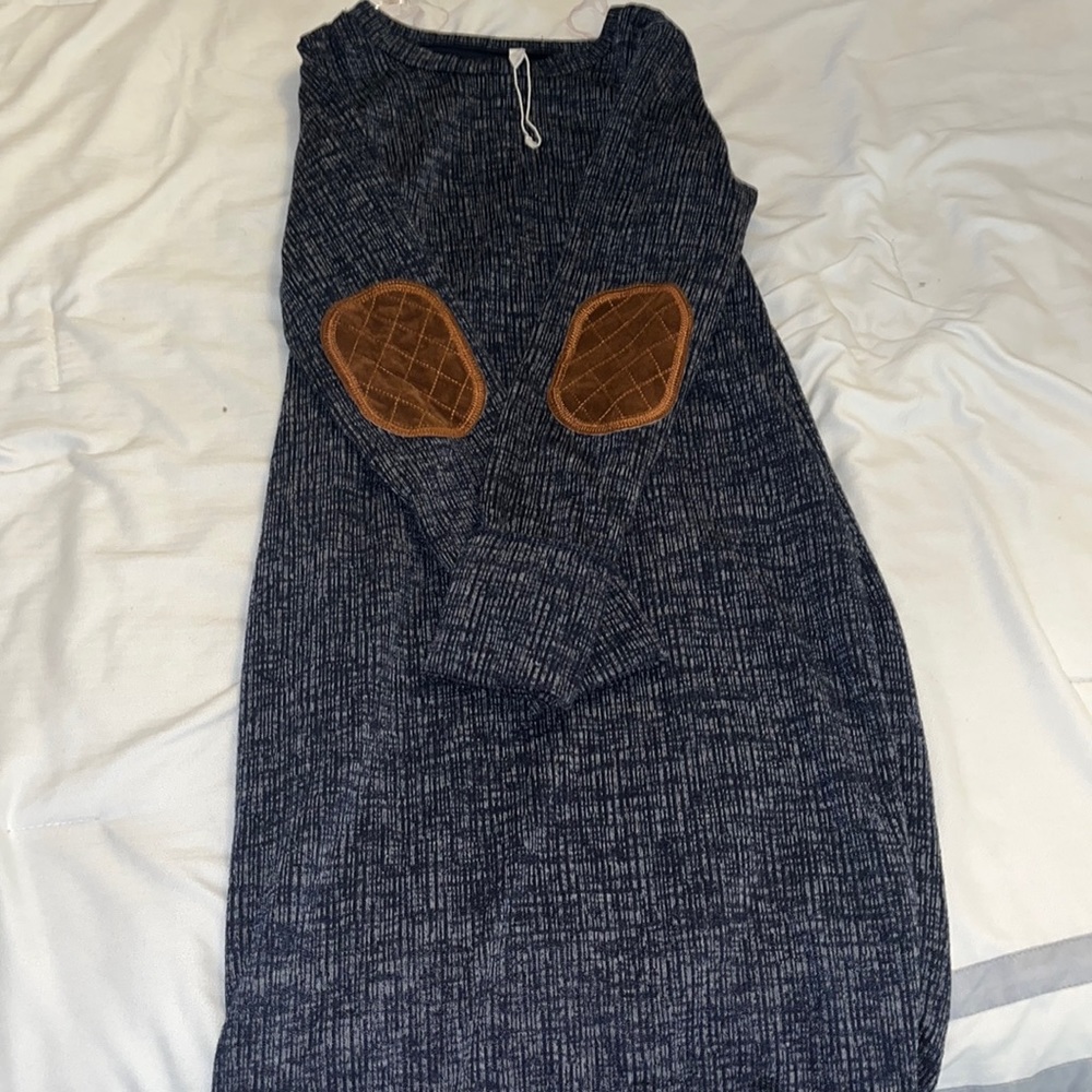 Small/medium maternity knee high dress